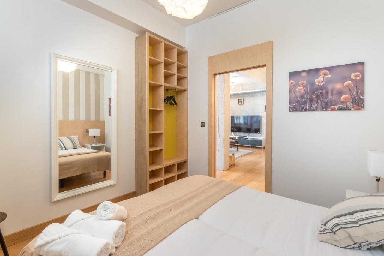 New! Lovely 3-Bedroom Loft In Bilbau Exterior foto